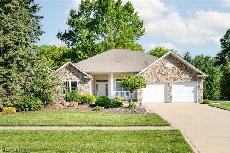987 Martin Avenue, Amherst, OH, 44001