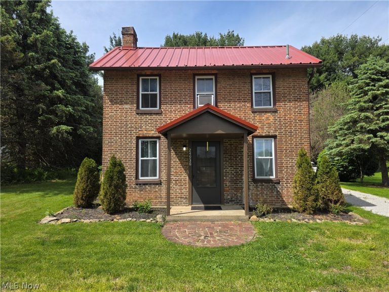 24936 Canal Street, East Rochester, OH, 44625