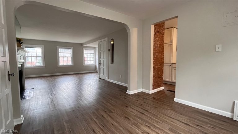 3397 Westbury Road, Shaker Heights, OH - Photo 3