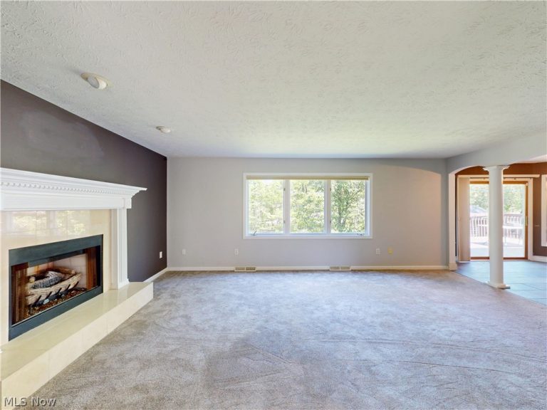 8166 Washington Avenue, North Royalton, OH - Photo 8