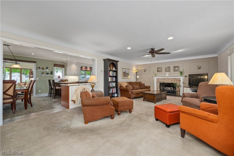 304 Cedar Brook Lane, Sandusky, OH - Photo 4