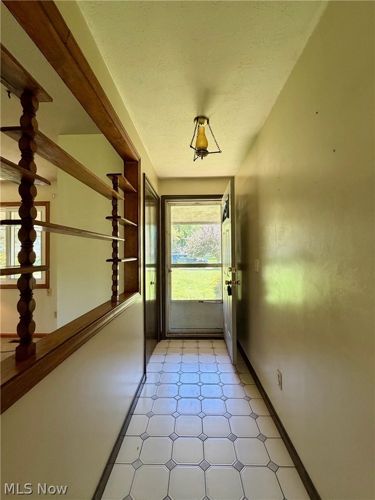 7499 Harding Street, Mentor, OH - Photo 4