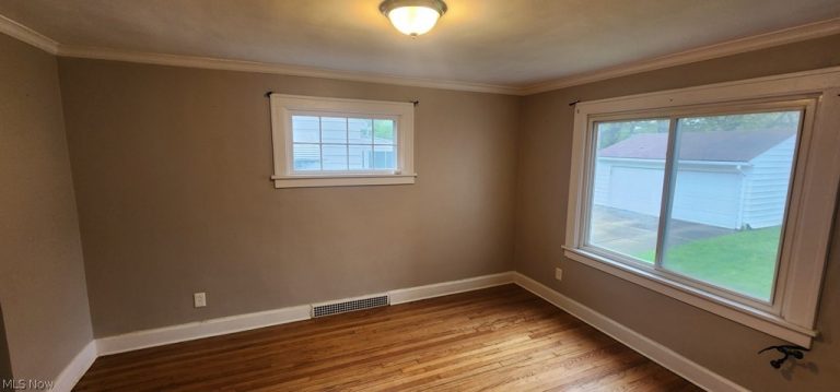 1353 Avondale, South Euclid, OH - Photo 4