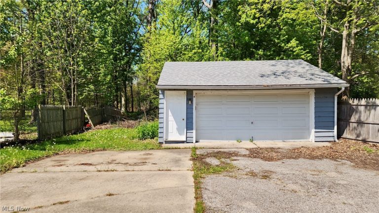 863 North, Painesville, OH - Photo 4