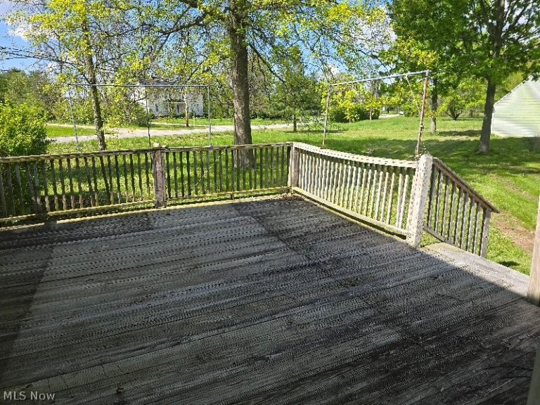 11826 Marks Road, Columbia Station, OH - Photo 8