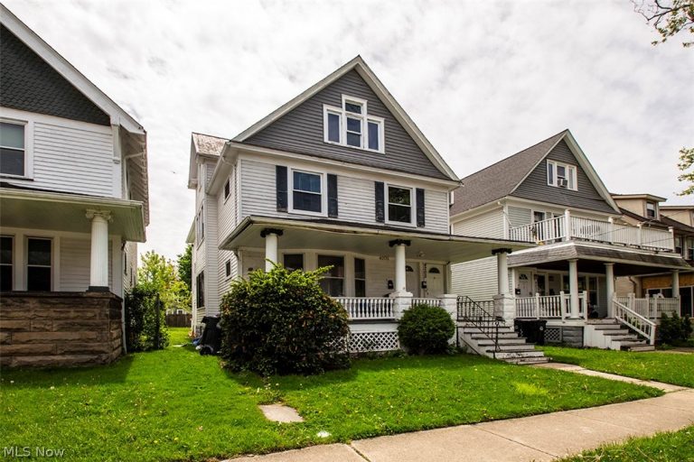 4205 Trowbridge Avenue, Cleveland, OH - Photo 2