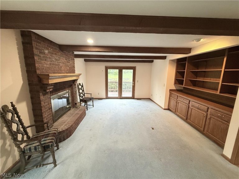 8160 Buckboard Lane, Mentor, OH - Photo 4