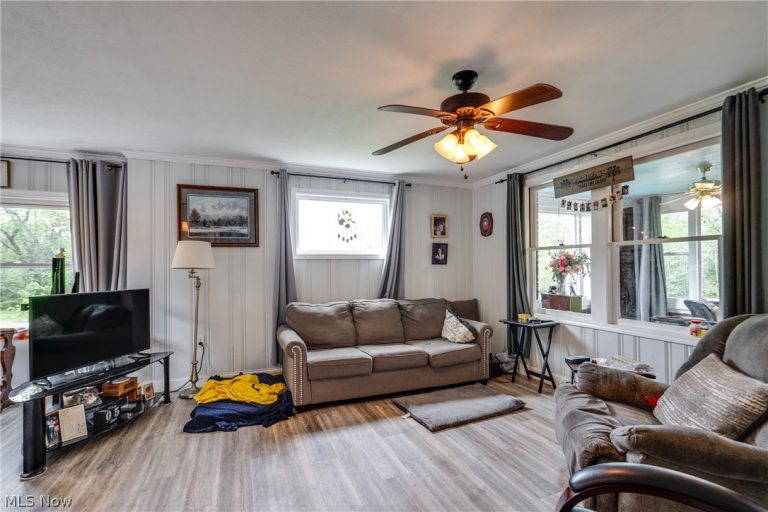 1682 County Line Road, Geneva, OH - Photo 4