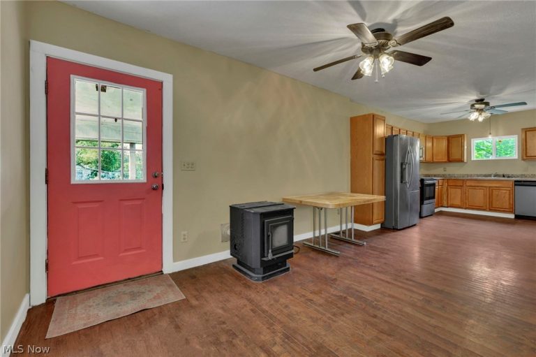 9611 Township Road 390a, Corning, OH - Photo 6