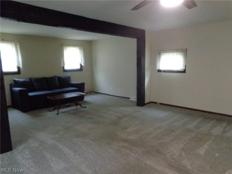 3303 Akins Road, North Royalton, OH - Photo 2