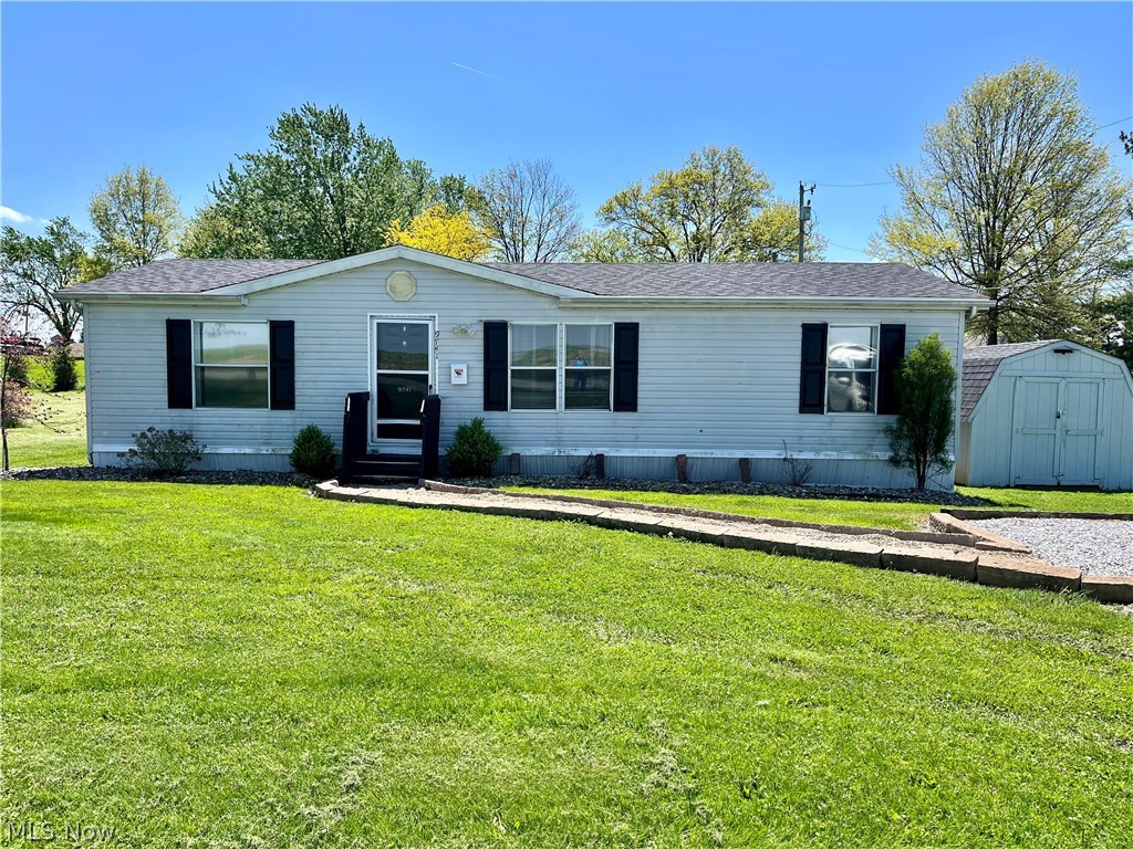 9741 Yoder Road, Sterling, OH