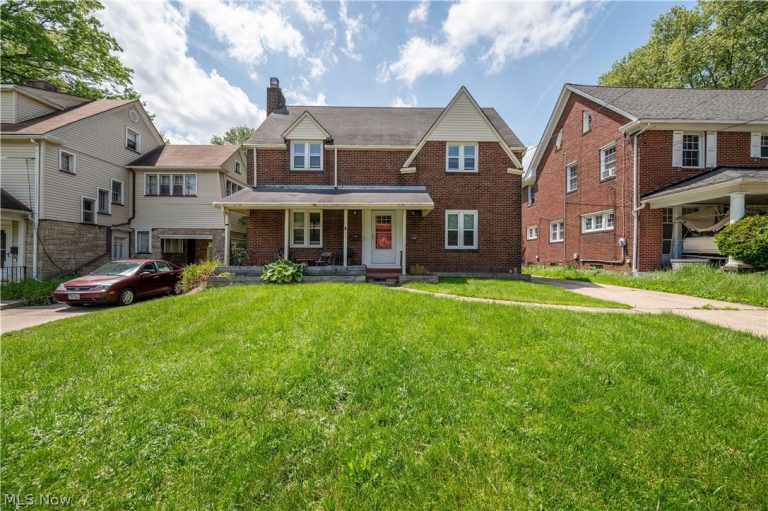 1842 Coronado Avenue, Youngstown, OH - Photo 2