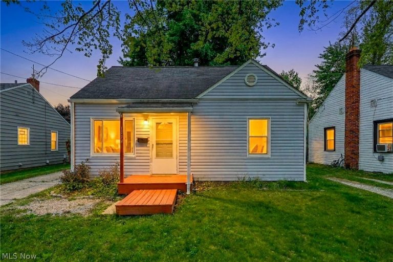 1224 Oakland Avenue, Akron, OH, 44305