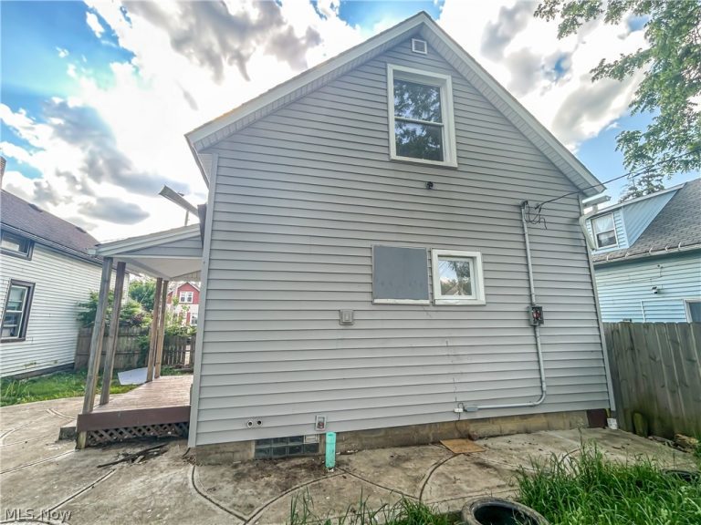3259 50th Street, Cleveland, OH - Photo 6