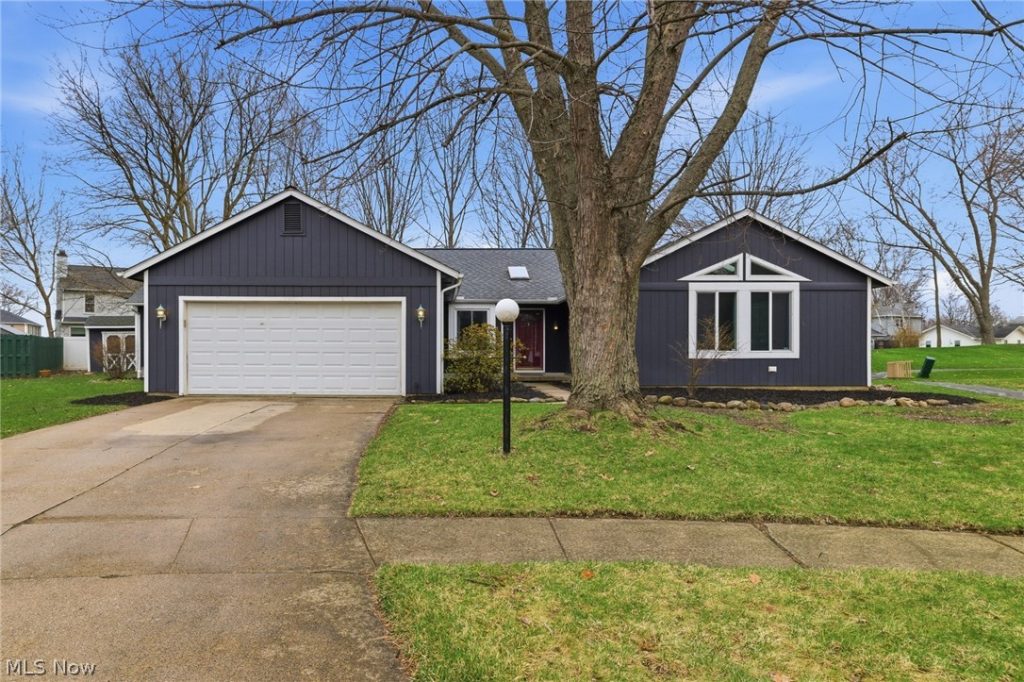 19595 Cross Trail, Strongsville, OH