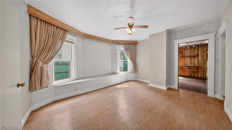 1320 87th Street, Cleveland, OH - Photo 5