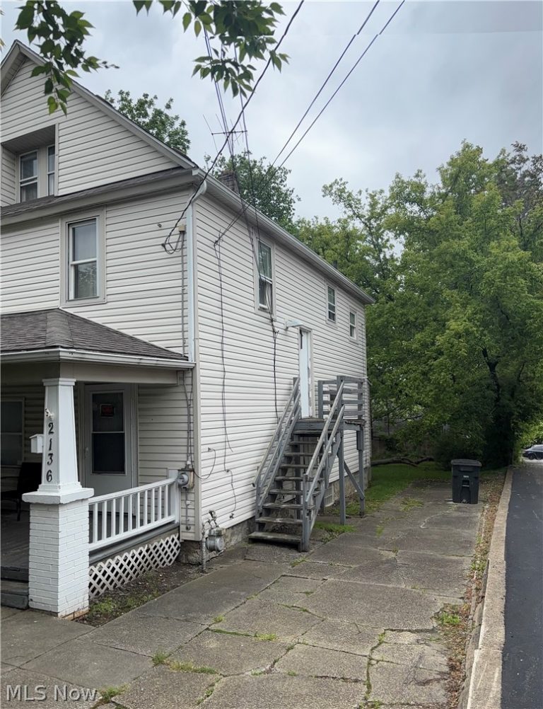 2136 16th Street, Akron, OH - Photo 3