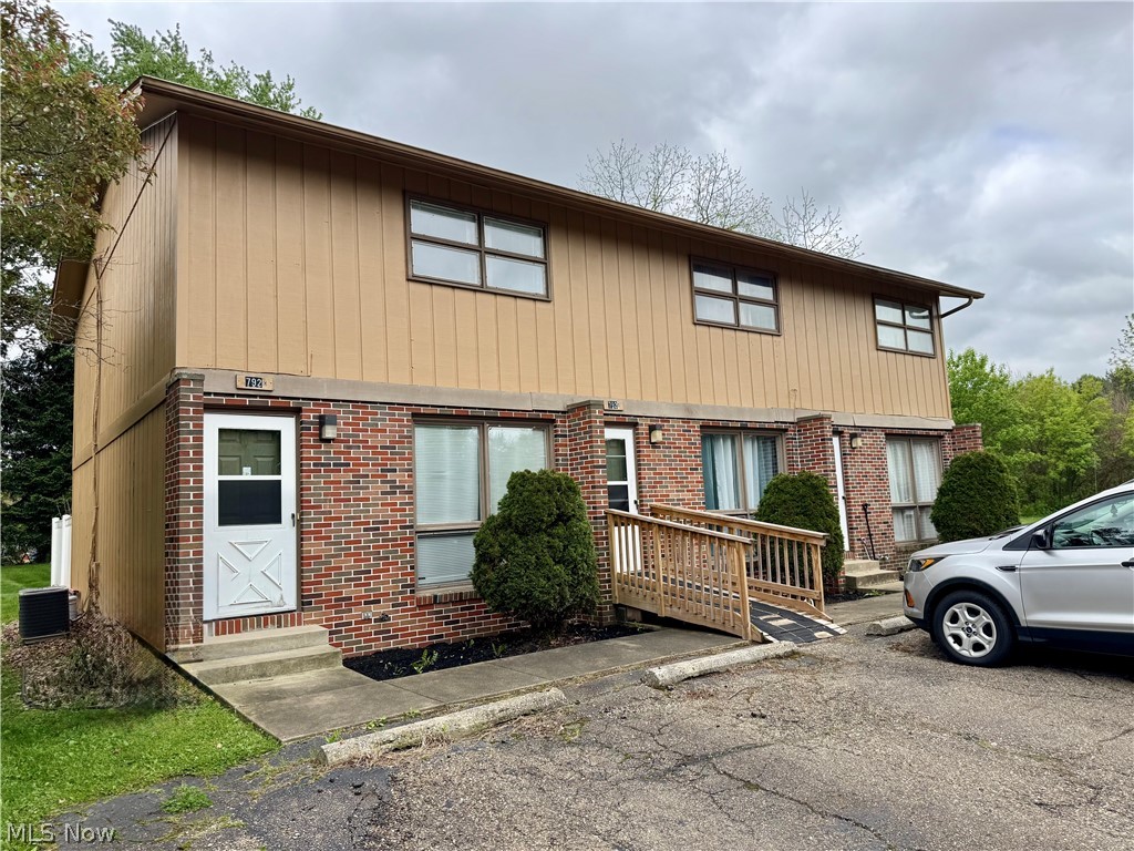 792 Kingwood Drive, Bolivar, OH