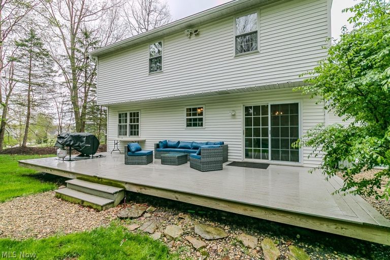 102 Saw Mill Bend, Chardon, OH - Photo 4