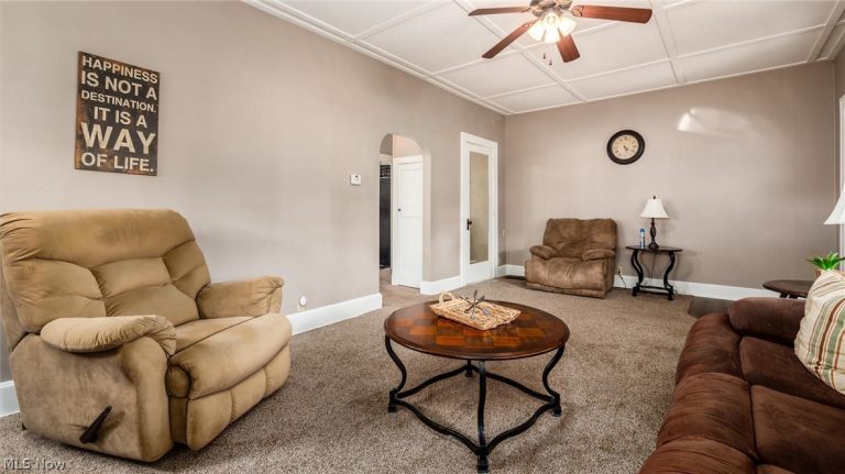 401 9th Street, Cambridge, OH - Photo 6