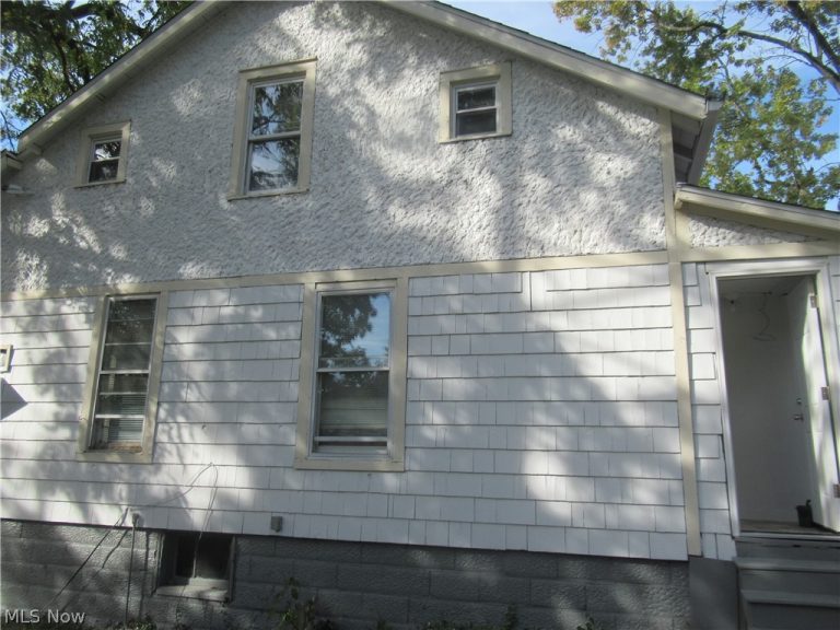 14 Elm Street, Bedford, OH - Photo 4