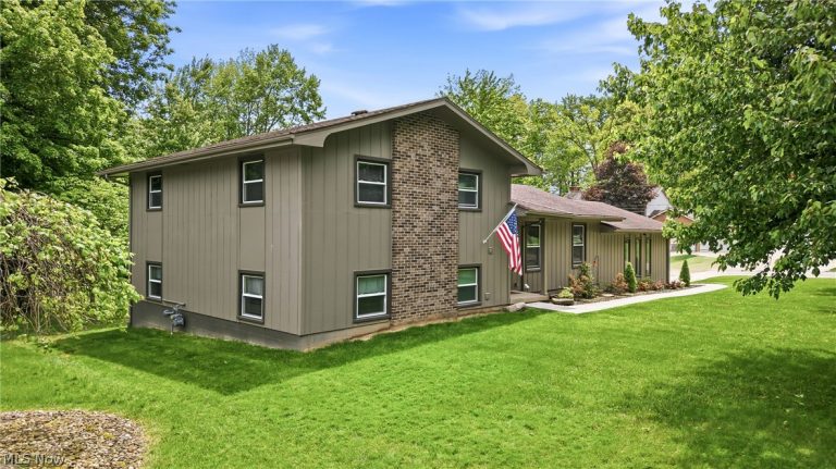 485 Grandview Avenue, Hubbard, OH, 44425