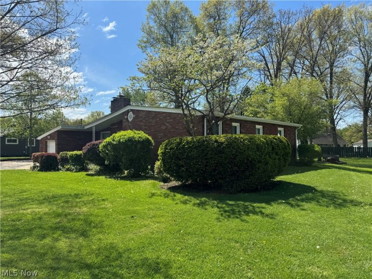 4847 Norquest Boulevard, Youngstown, OH - Photo 2