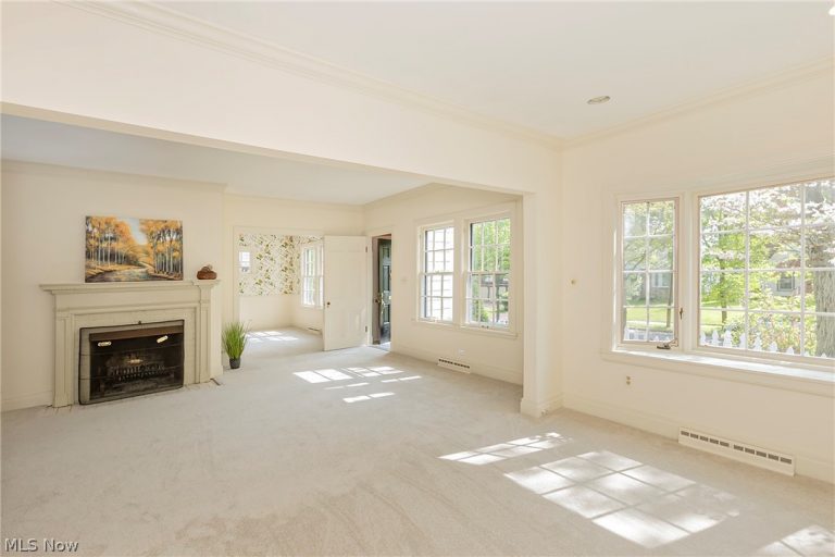 2528 Ashurst Road, University Heights, OH - Photo 8