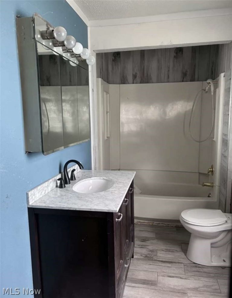 1345 82nd Street, Cleveland, OH - Photo 4