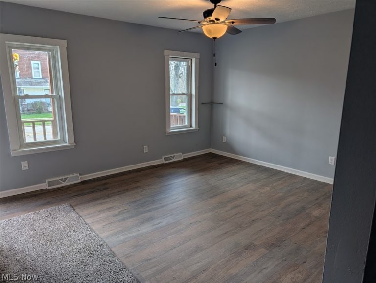 909 16th Street, Ashtabula, OH - Photo 5