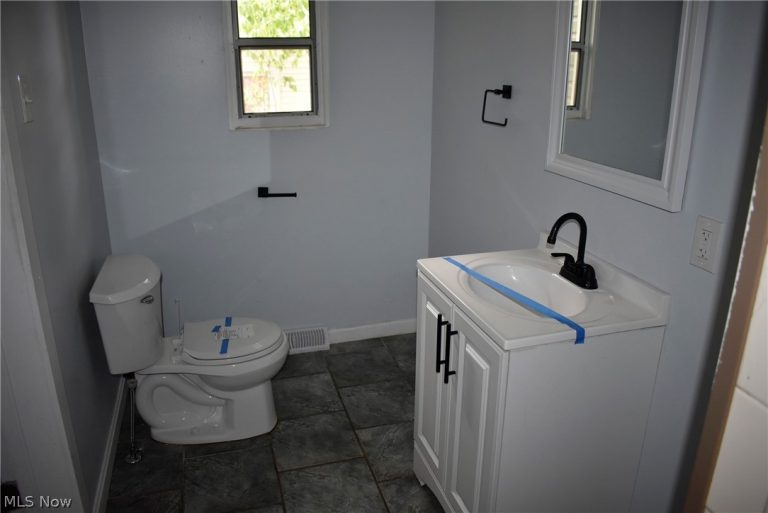 246 7th Street, Salem, OH - Photo 8