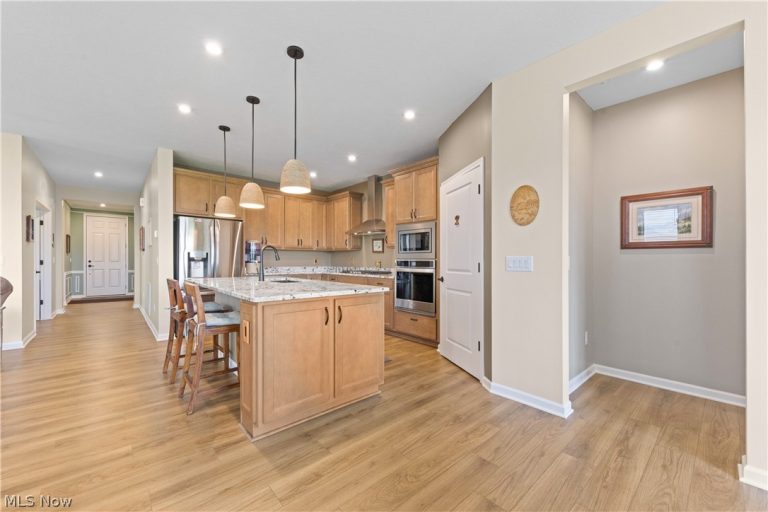 23628 St Andrews Drive, Columbia Station, OH - Photo 3