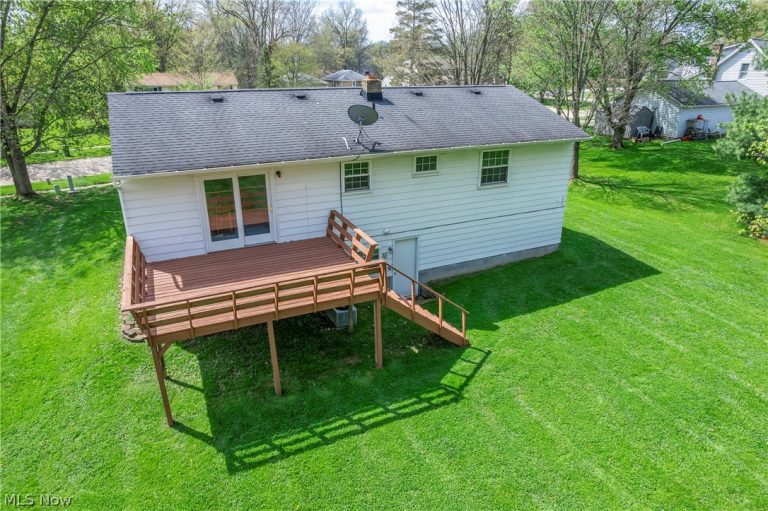 3811 Bramblewood Drive, Brunswick, OH - Photo 5