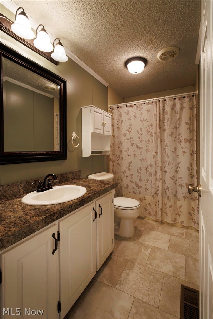 8582 Dundee Wilmot Road, Dundee, OH - Photo 8