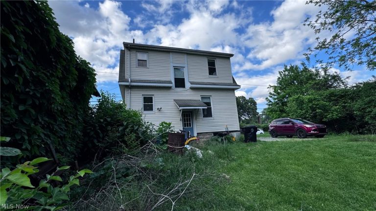 358 Locust Street, Wilmington, OH - Photo 4