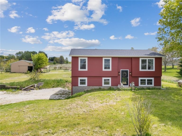 4588 Elyria Road, Shreve, OH, 44676