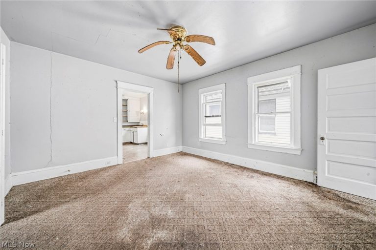 6732 Edna Avenue, Cleveland, OH - Photo 8