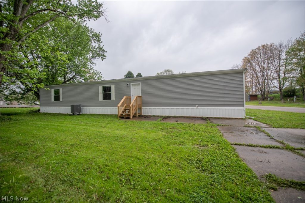 14000 Lincoln Street #32, Minerva, OH