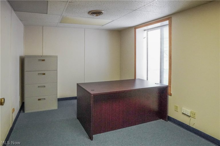 3757 Cleveland Avenue #202, Canton, OH - Photo 5
