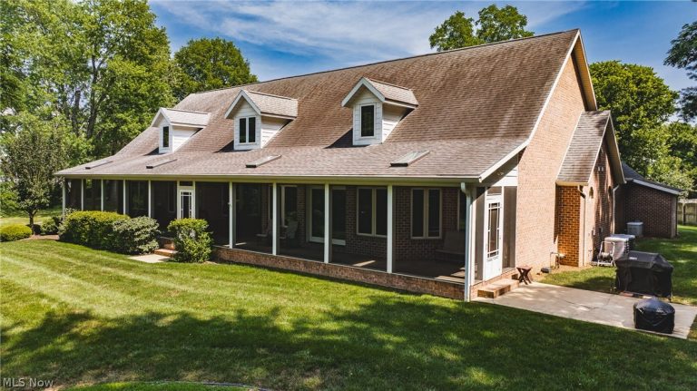3908 River Road, Vienna, WV - Photo 5