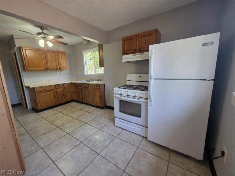 907 14th Street, Canton, OH - Photo 4