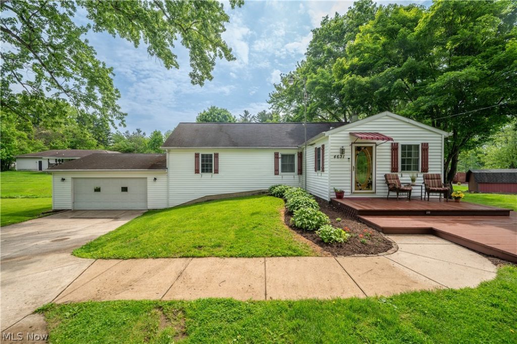 4631 March Avenue, Youngstown, OH