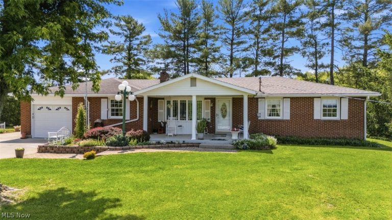 800 Arends Ridge Road, Marietta, OH - Photo 2