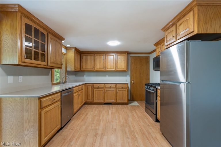 1715 Jackson Avenue, Massillon, OH - Photo 6