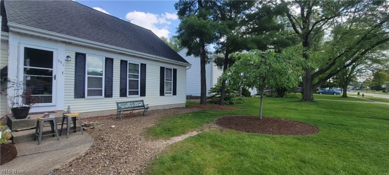 551 Carolyn Drive, Brunswick, OH - Photo 3