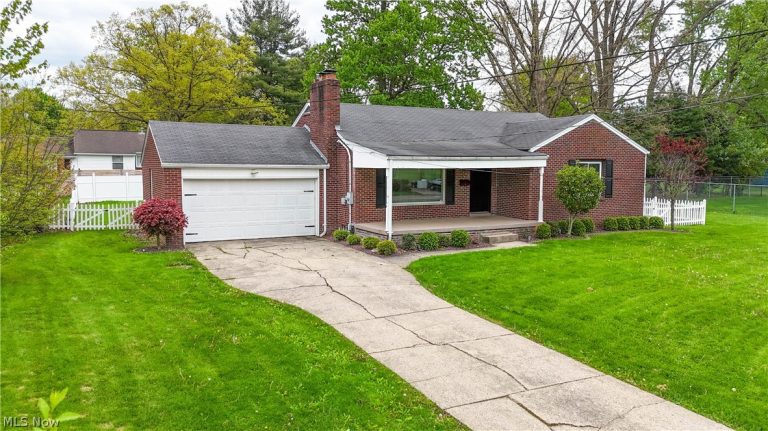 4047 Cascade Drive, Youngstown, OH, 44511