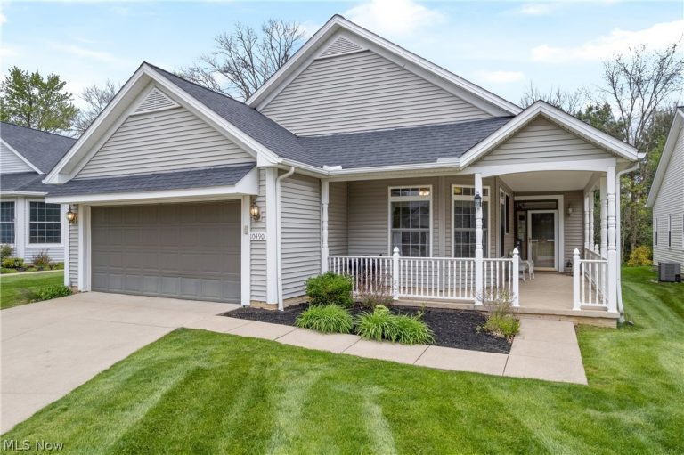 10490 Ravine View Court, North Royalton, OH, 44133