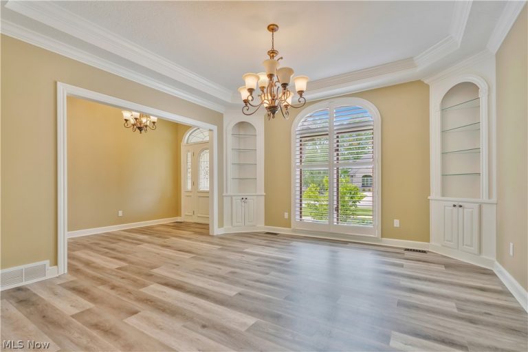 3790 Woodleigh Avenue, Canton, OH - Photo 8