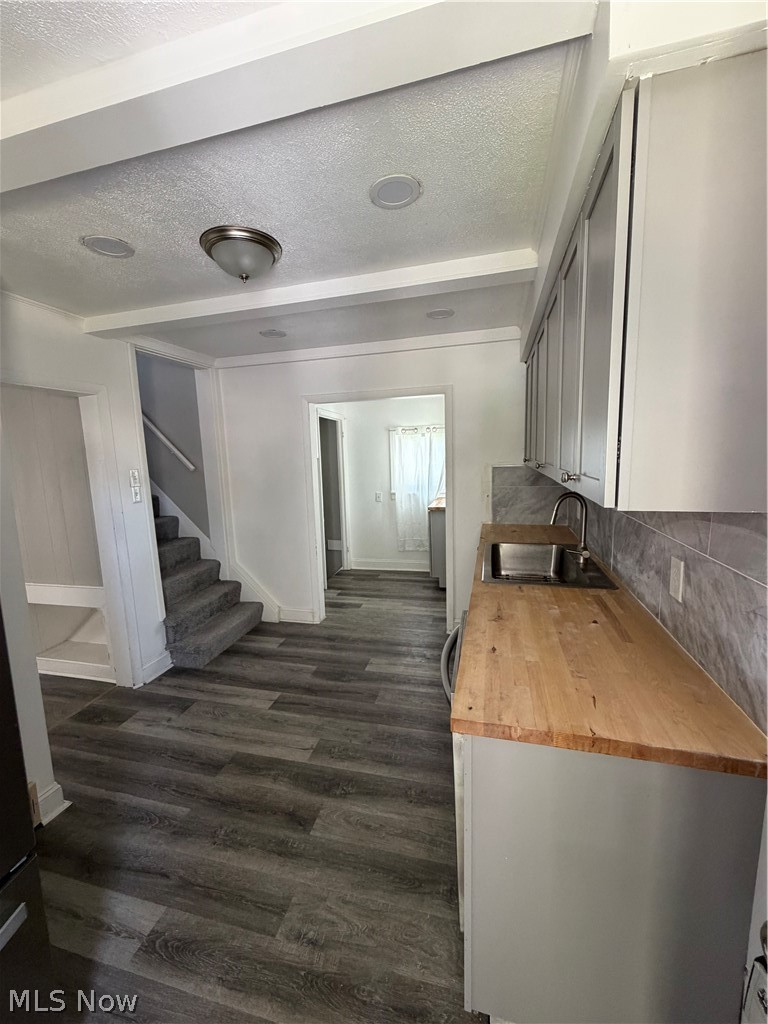 3482 136th Street, Cleveland, OH - Photo 6