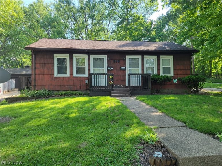 612 Cuyahoga Street, Kent, OH - Photo 5